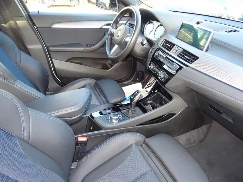 BMW X2 sDrive20d Aut M Sportpaket 19" Navi Leder LED 10/2019-photo-7