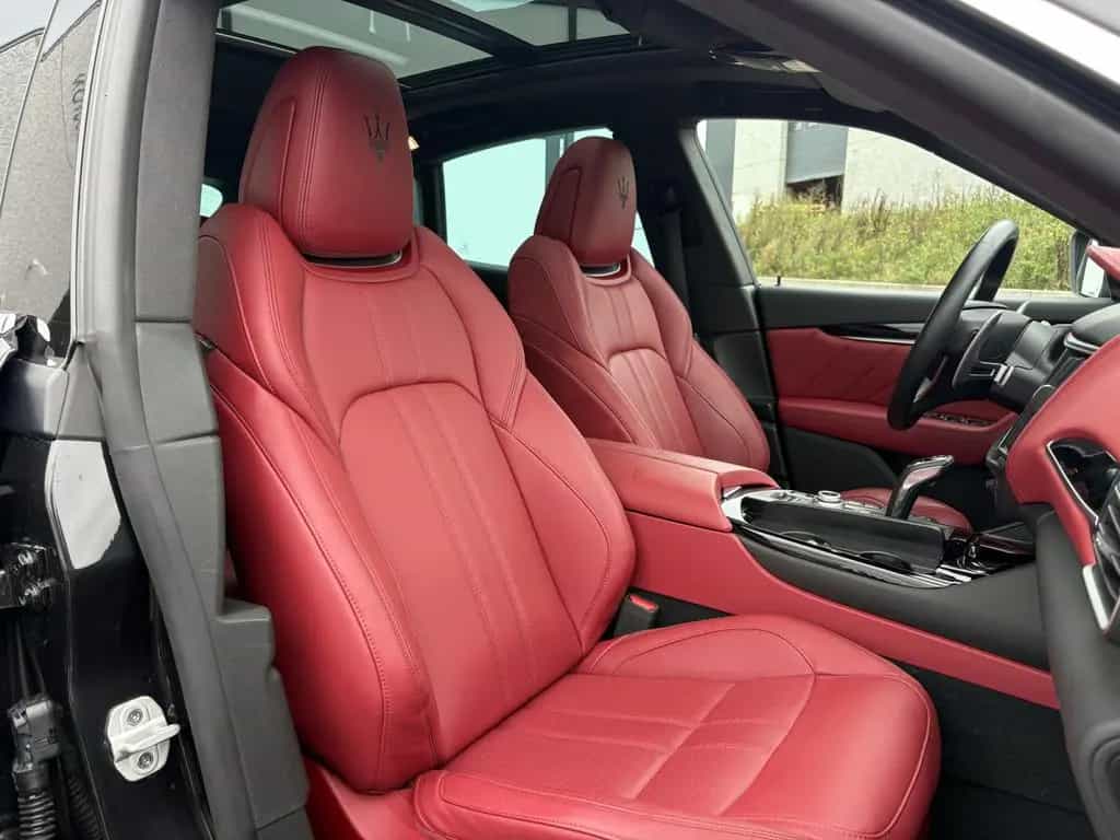 Maserati Levante MODENA Q4 / CAMERA 360/ ACC/ CUIR 02/2017-photo-11