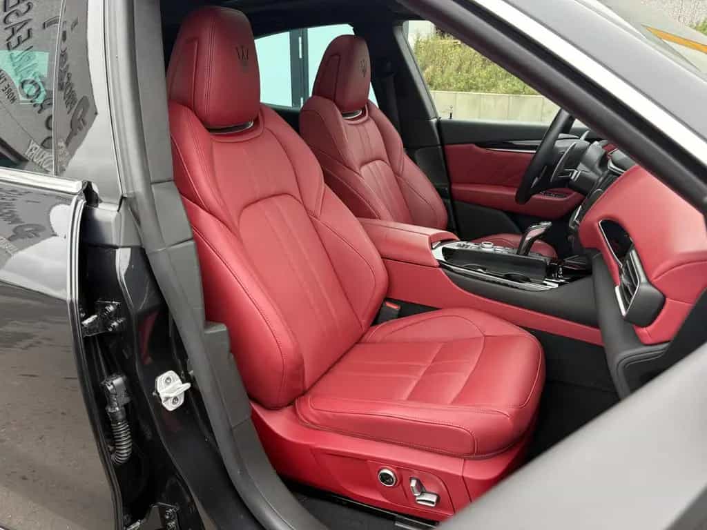 Maserati Levante MODENA Q4 / CAMERA 360/ ACC/ CUIR 02/2017-photo-12