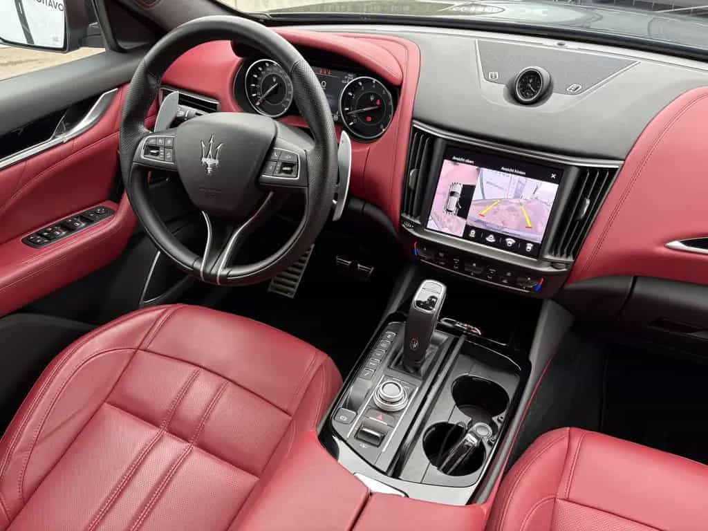 Maserati Levante MODENA Q4 / CAMERA 360/ ACC/ CUIR 02/2017-photo-19
