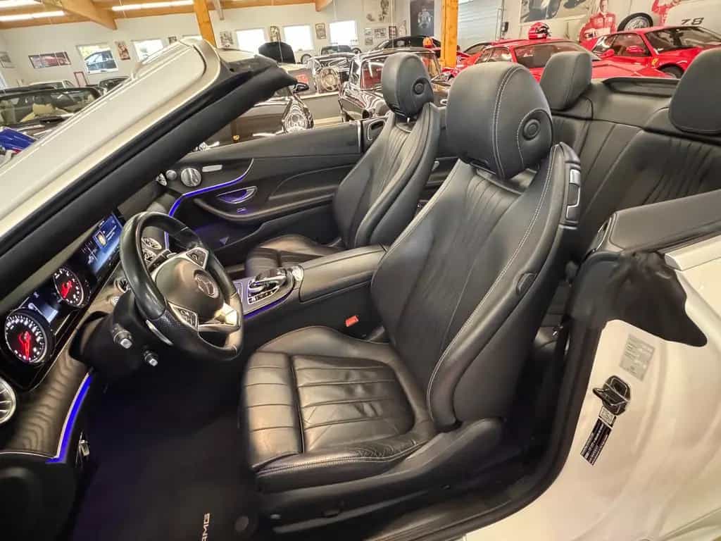 Mercedes-Benz E-Class 300 Cabrio * AMG+Comand+Burmester+Kamera+Airsc 05/2018-photo-3