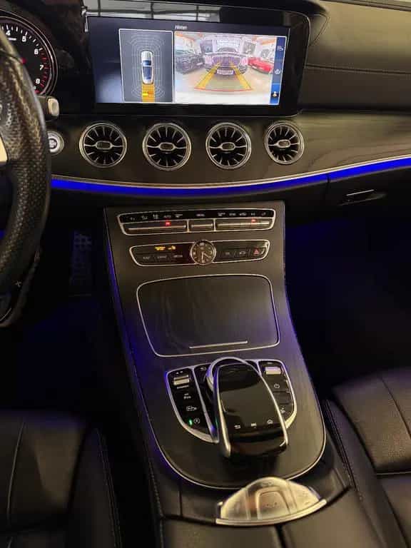 Mercedes-Benz E-Class 300 Cabrio * AMG+Comand+Burmester+Kamera+Airsc 05/2018-photo-5
