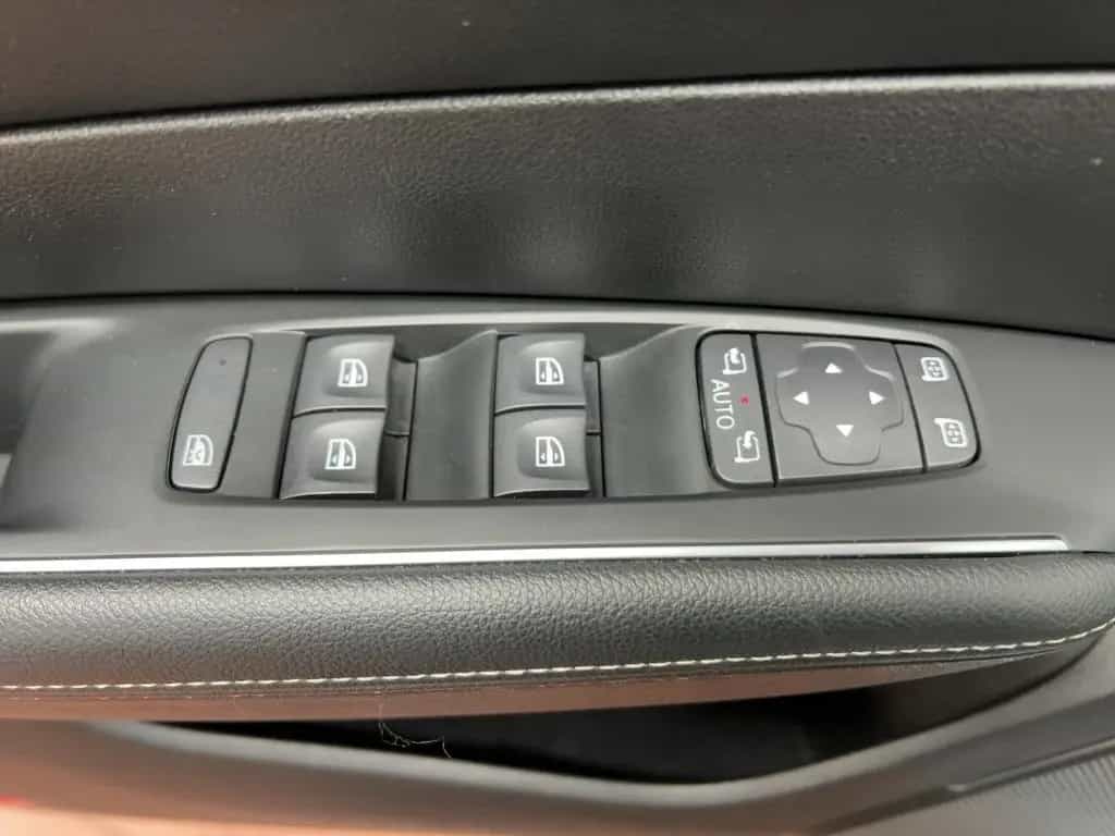 Renault Talisman GRANDTOUR INTENS TCe 225 EDC MASSAGE SI 07/2021-photo-19