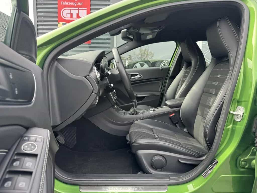 Mercedes-Benz A-Class 180 URBAN BlueEfficiency *LED|NAVI|KAMERA|TÜV* 09/2017-photo-22