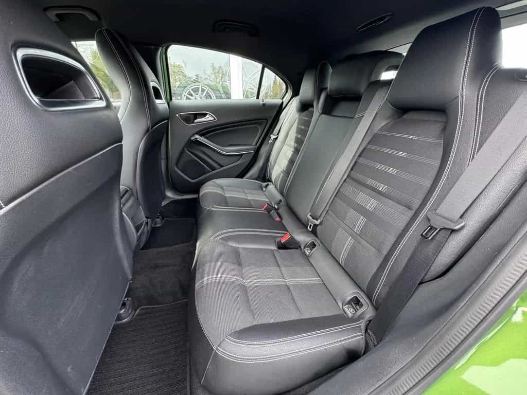 Mercedes-Benz A-Class 180 URBAN BlueEfficiency *LED|NAVI|KAMERA|TÜV* 09/2017-photo-23