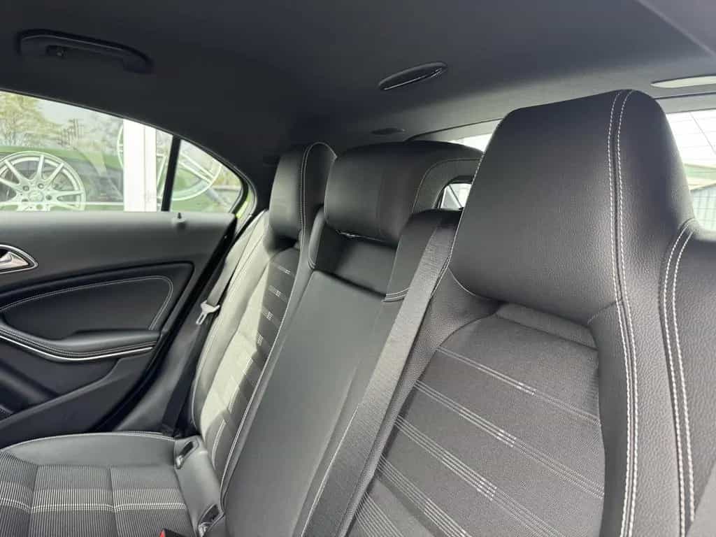 Mercedes-Benz A-Class 180 URBAN BlueEfficiency *LED|NAVI|KAMERA|TÜV* 09/2017-photo-27