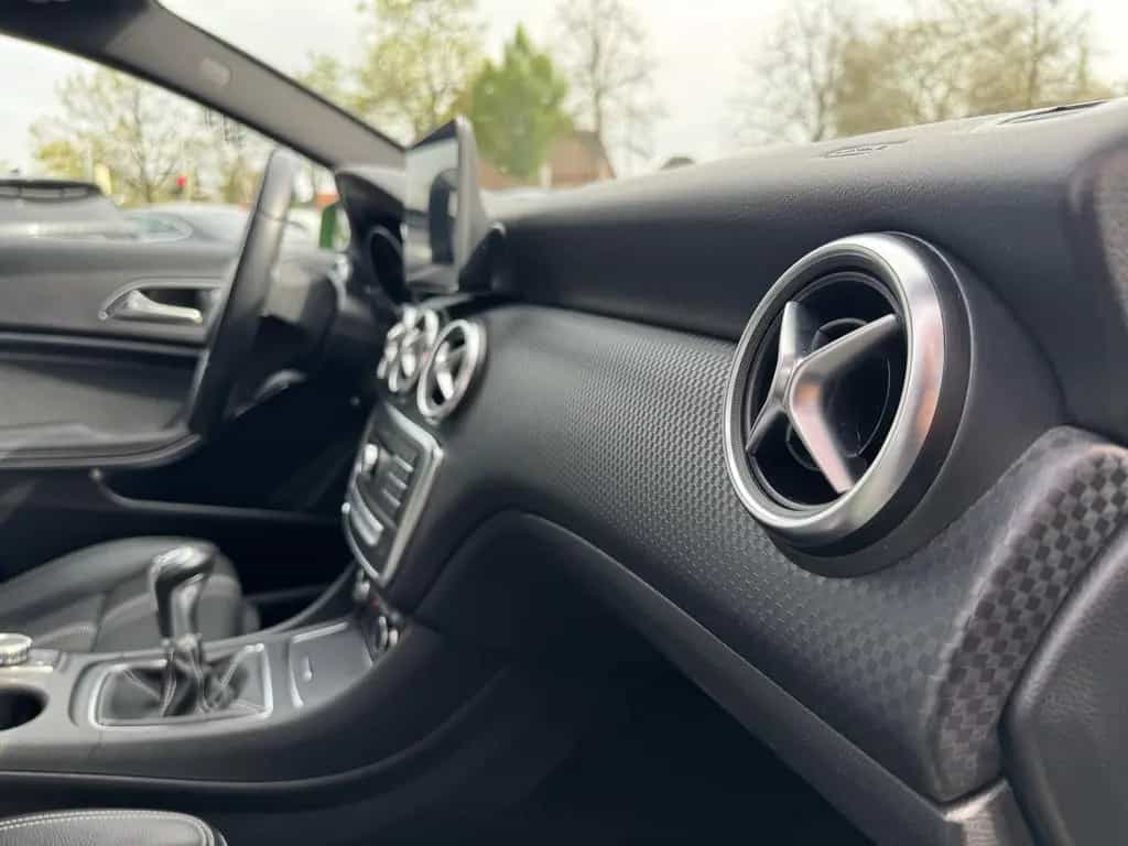 Mercedes-Benz A-Class 180 URBAN BlueEfficiency *LED|NAVI|KAMERA|TÜV* 09/2017-photo-30