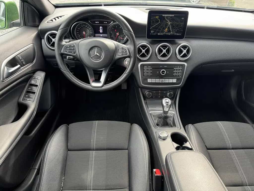 Mercedes-Benz A-Class 180 URBAN BlueEfficiency *LED|NAVI|KAMERA|TÜV* 09/2017-photo-42