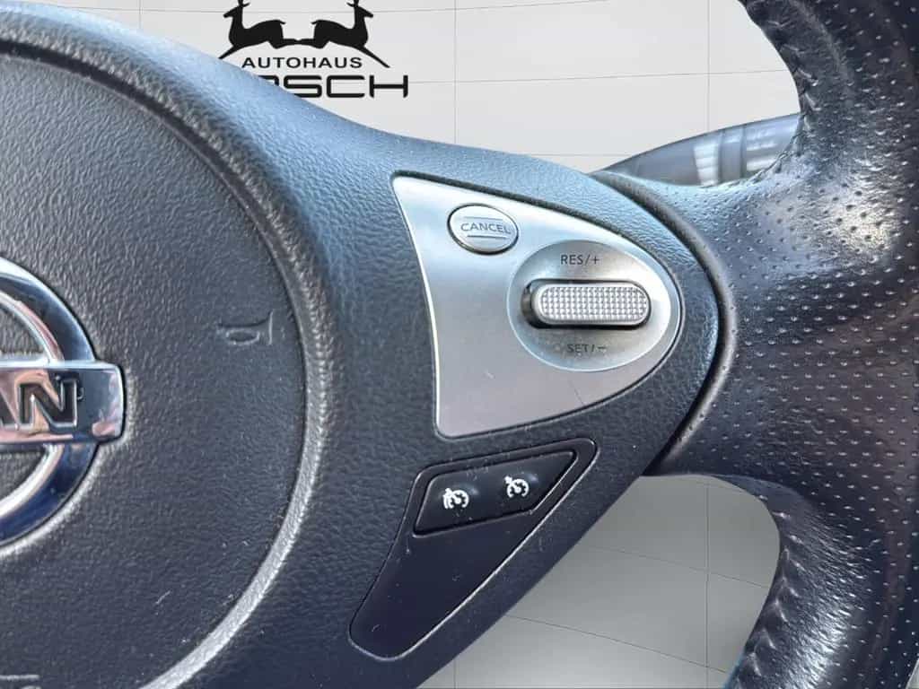 Nissan Juke 1,6 Automatik nur 80 TKm! mit NAVI + Kamera 03/2016-photo-17