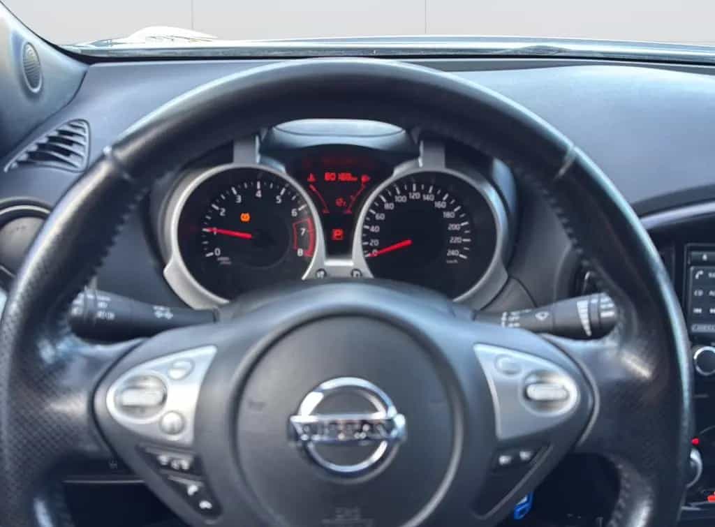 Nissan Juke 1,6 Automatik nur 80 TKm! mit NAVI + Kamera 03/2016-photo-7