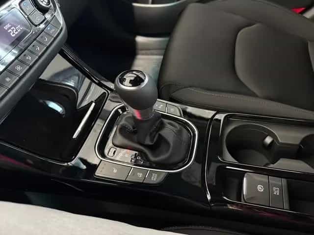 Hyundai i30 FL (MY25) 1.5 T-GDI (140 PS) 7-DCT Advantage 11/2025-photo-14