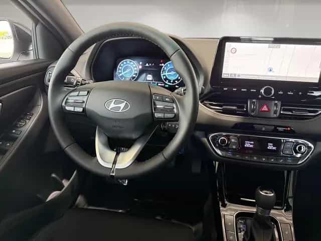 Hyundai i30 FL (MY25) 1.5 T-GDI (140 PS) 7-DCT Advantage 11/2025-photo-7