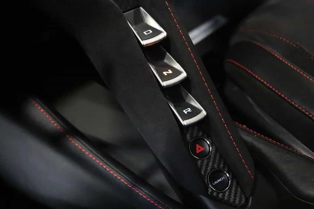 McLaren 720S Performance - Lift - Gorilla - Carbon 1&2 01/2019-photo-16