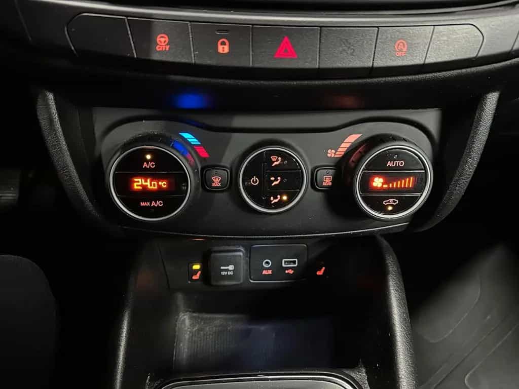 Fiat Tipo 1.4 Turbo S-Design *XENON*T-LEDER*18Zoll* 06/2018-photo-18
