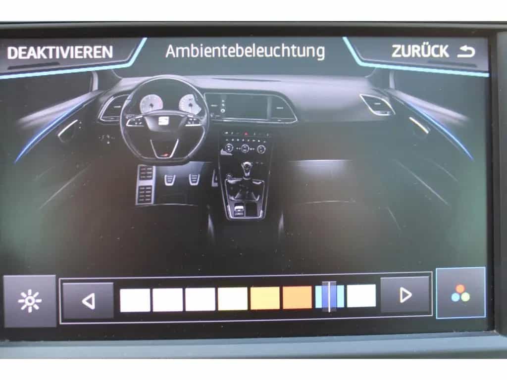 Seat Leon 300 4Drive Cupra Remus H&R DSG ACC LED Pano 01/2019-photo-22