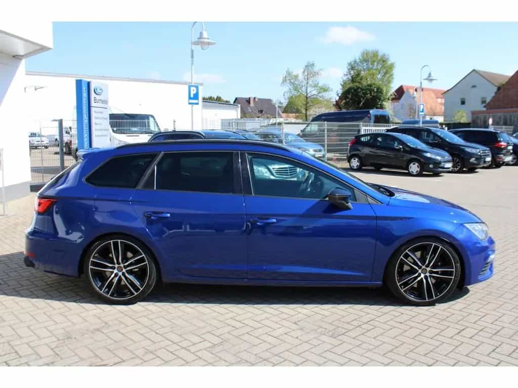 Seat Leon 300 4Drive Cupra Remus H&R DSG ACC LED Pano 01/2019-photo-5