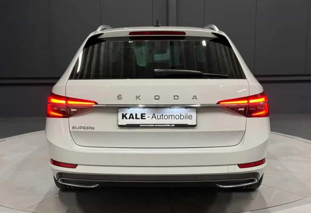 Skoda Superb Combi L&K *19Zoll*LEDER/Braun*SitzKlima* 09/2022-photo-5