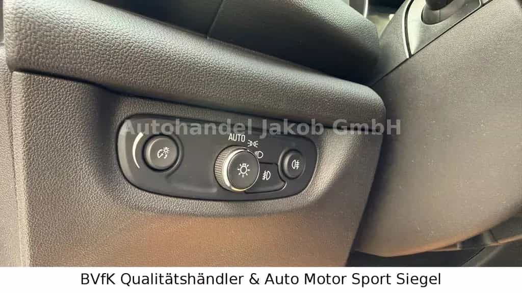 Opel Insignia Tourer/Garantie/Service/TÜV/NEU 09/2017-photo-21