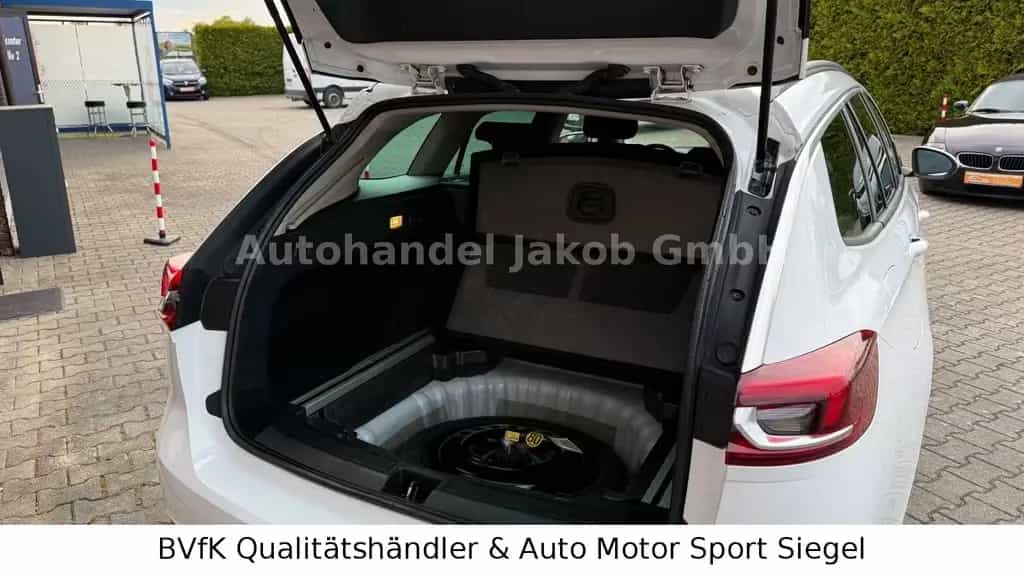 Opel Insignia Tourer/Garantie/Service/TÜV/NEU 09/2017-photo-26