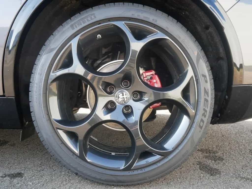 Alfa Romeo Stelvio VELOCE 2.2 DIESEL 16V 210 PS AT8 Q4 PREM 05/2026-photo-43