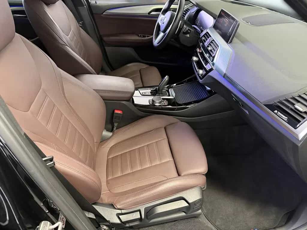 BMW X3 Sport*LED*Navi*AHK*Leder*Kamera* 10/2021-photo-16