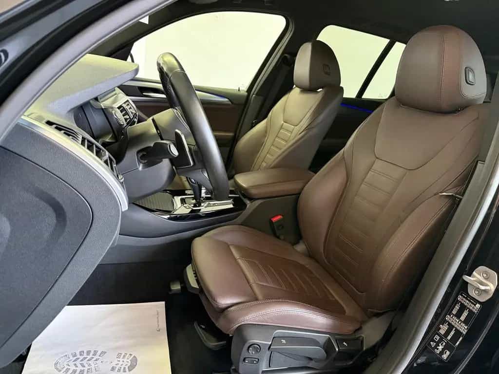 BMW X3 Sport*LED*Navi*AHK*Leder*Kamera* 10/2021-photo-18