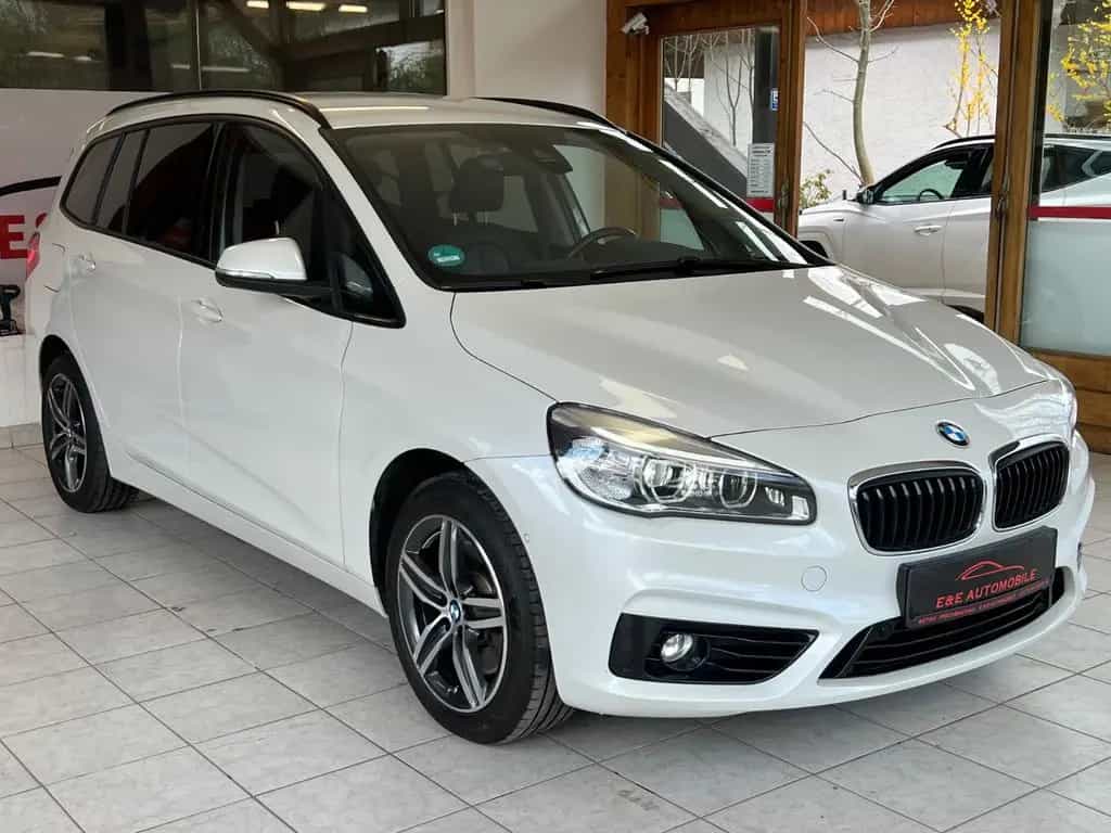 BMW 2 Series 220 i Gran Tourer Sport Line LED|AHK|DAB|1.HAND 11/2017-photo-12