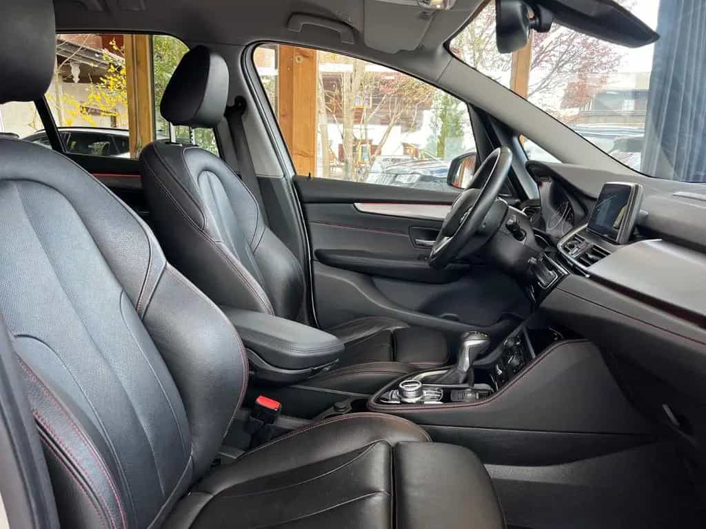 BMW 2 Series 220 i Gran Tourer Sport Line LED|AHK|DAB|1.HAND 11/2017-photo-22