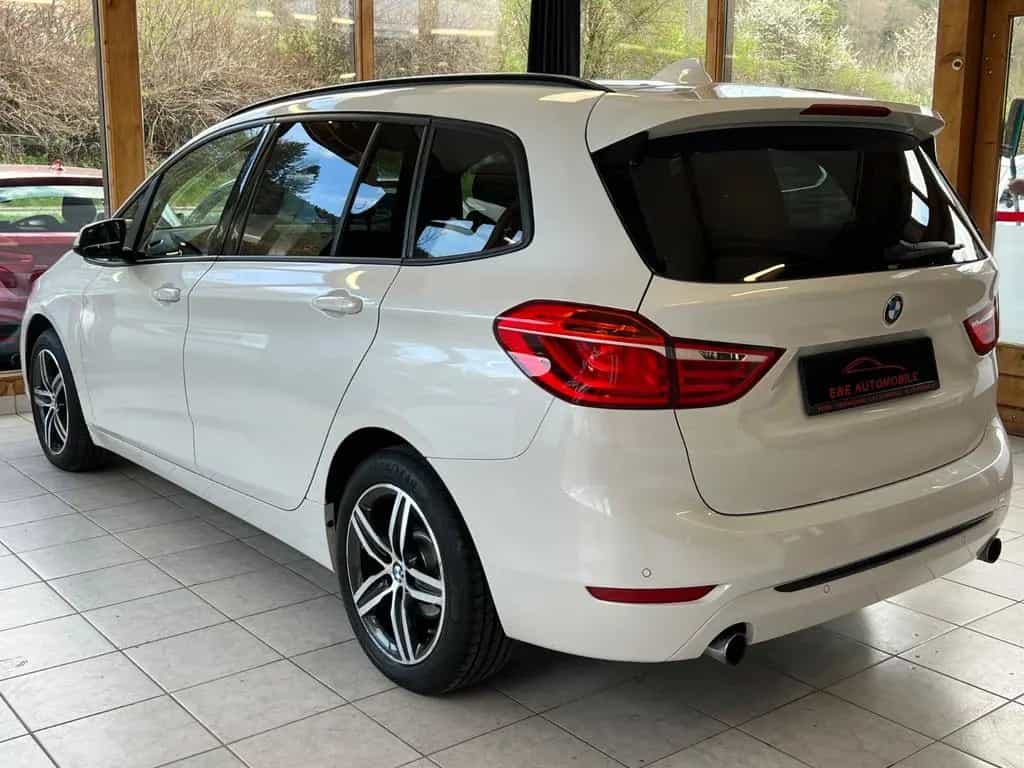 BMW 2 Series 220 i Gran Tourer Sport Line LED|AHK|DAB|1.HAND 11/2017-photo-3