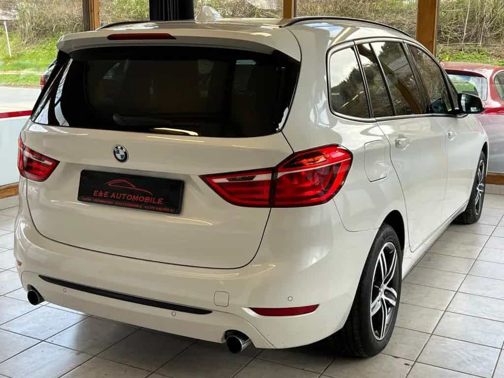 BMW 2 Series 220 i Gran Tourer Sport Line LED|AHK|DAB|1.HAND 11/2017-photo-9