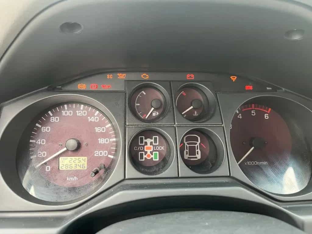 Mitsubishi Pajero V60 kurz 01/2002-photo-4