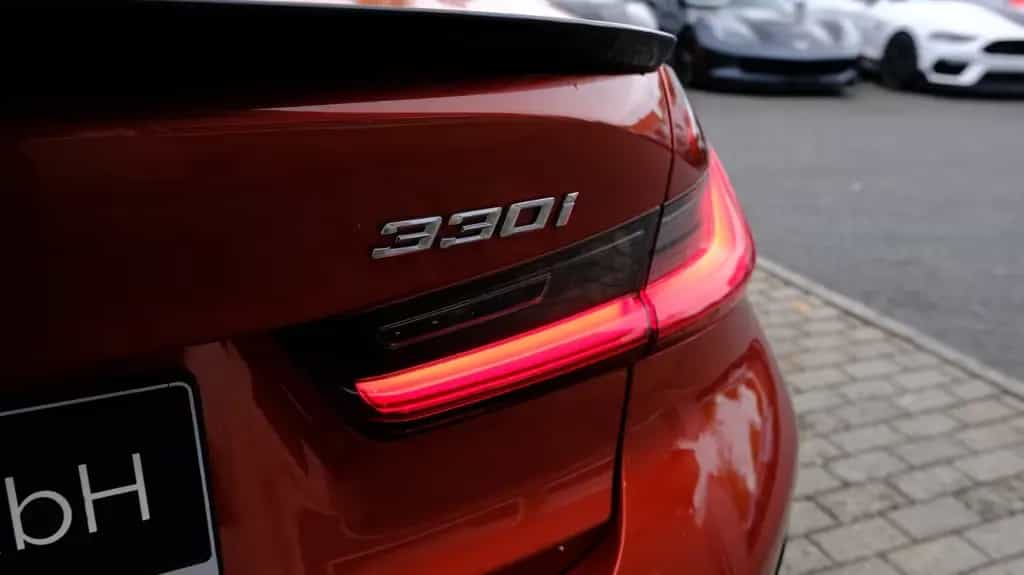 BMW 3 Series 330i  LCi  M Sport M340i Heck M-Performance 10/2020-photo-10