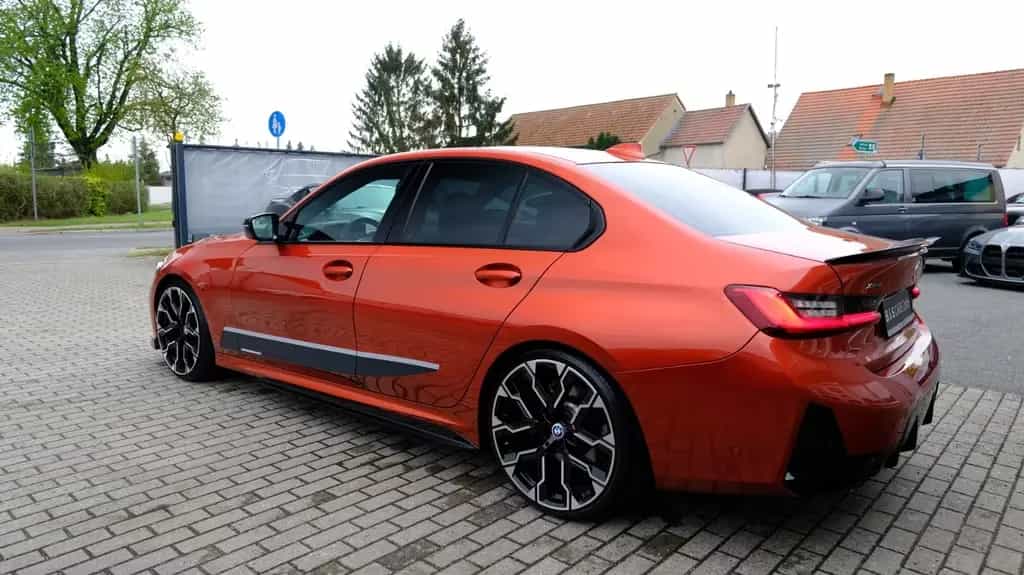 BMW 3 Series 330i  LCi  M Sport M340i Heck M-Performance 10/2020-photo-11