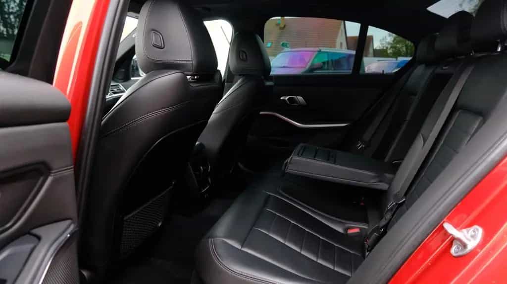 BMW 3 Series 330i  LCi  M Sport M340i Heck M-Performance 10/2020-photo-21