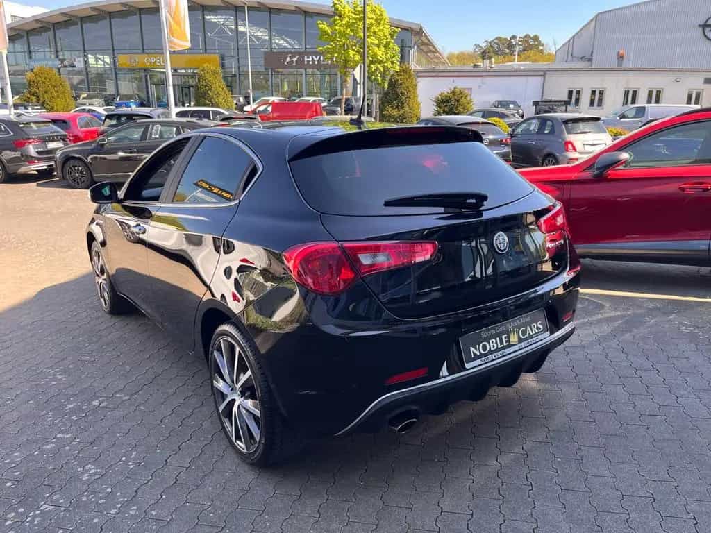 Alfa Romeo Giulietta Lusso Ti BOSE XENON NAVI 12/2020-photo-28