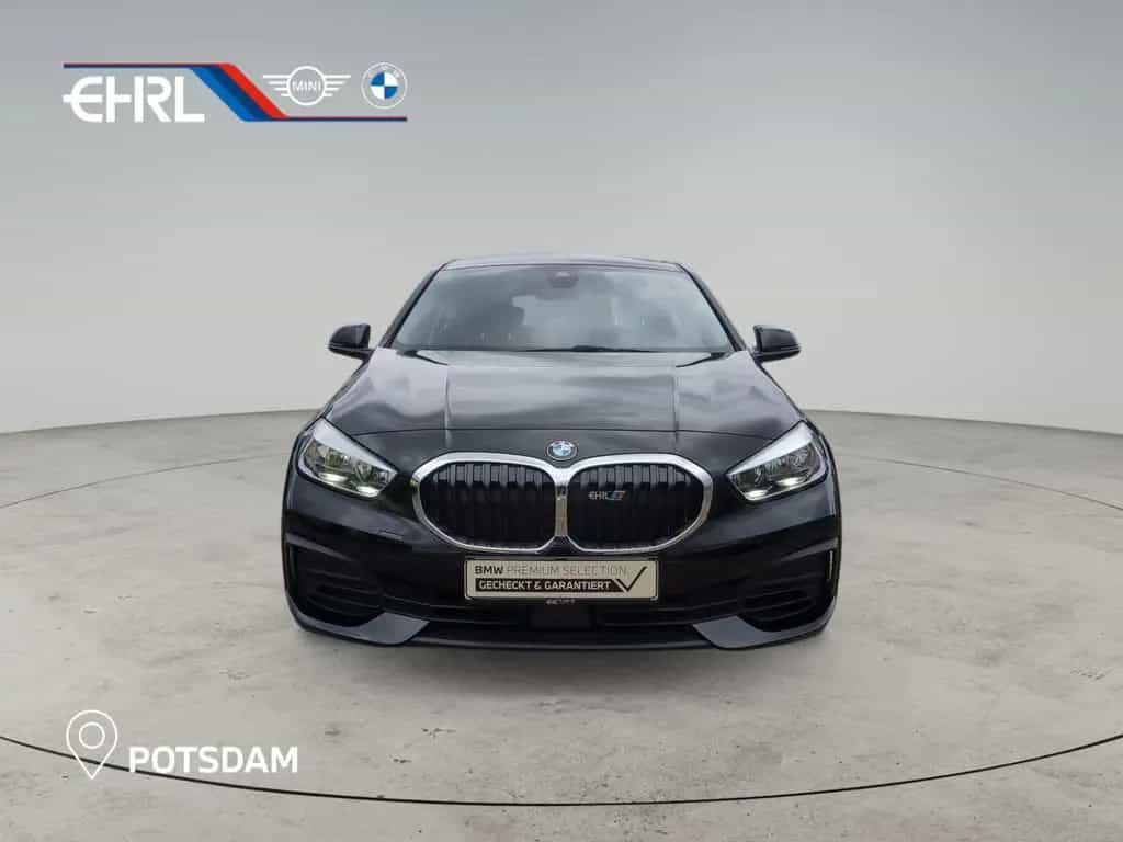 BMW 118 i SITZHEIZUNG CONNECTED PAKET 03/2020-photo-3
