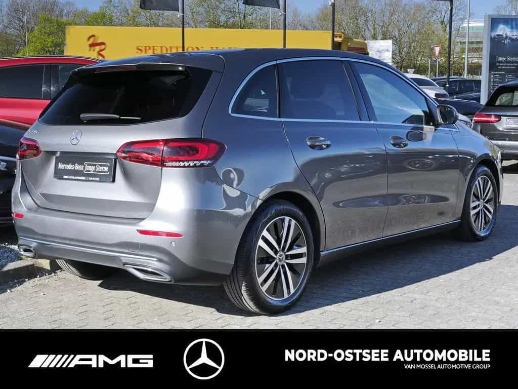 Mercedes-Benz B 220 d PROGRESSIVE NAVI AHK 360 SITZH MULTIBEAM 11/2022-photo-3