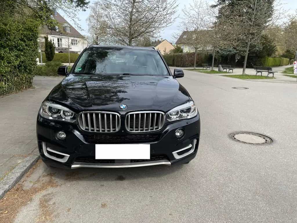 BMW X5 xDrive35i 8fach fast Vollausst ACC PANO 360° 07/2017-photo-0