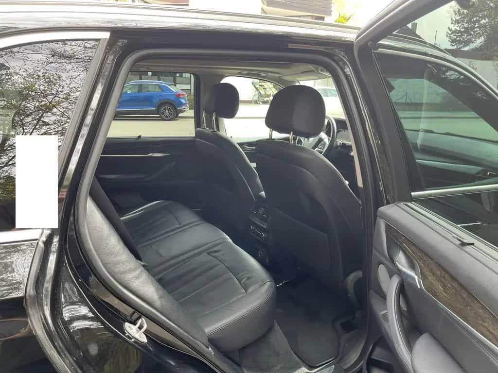 BMW X5 xDrive35i 8fach fast Vollausst ACC PANO 360° 07/2017-photo-12