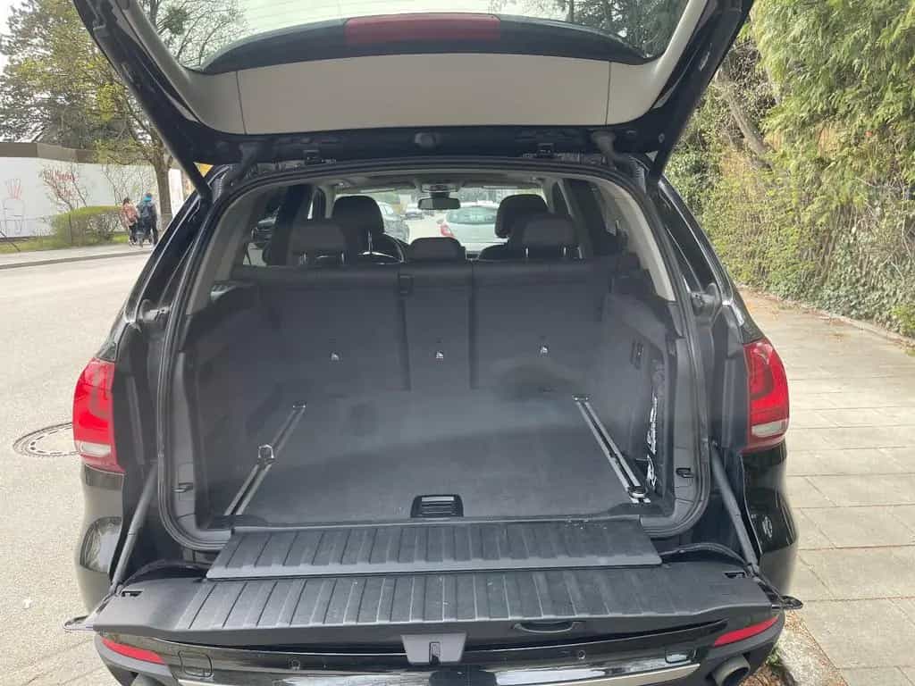 BMW X5 xDrive35i 8fach fast Vollausst ACC PANO 360° 07/2017-photo-13