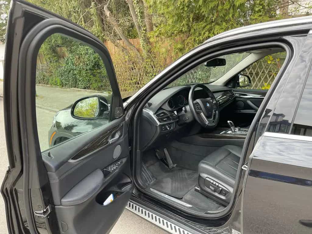 BMW X5 xDrive35i 8fach fast Vollausst ACC PANO 360° 07/2017-photo-8