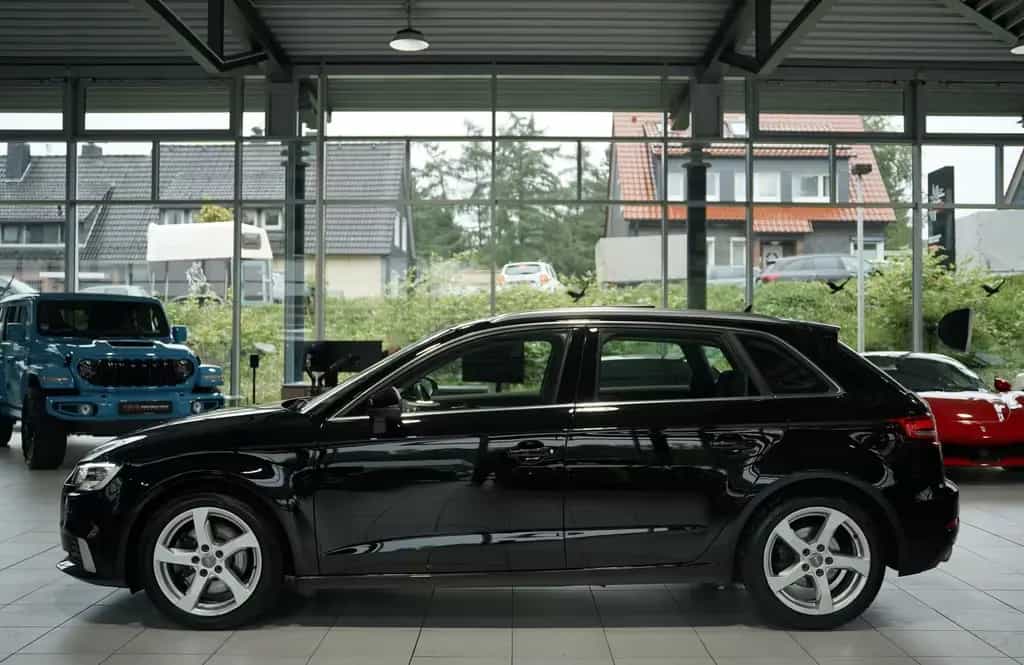 Audi A3 q Sportback 2.0 TFSI S-Tr. *1.H *ACC*Pano*PDC 04/2019-photo-11
