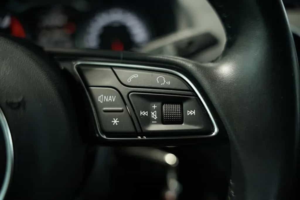 Audi A3 q Sportback 2.0 TFSI S-Tr. *1.H *ACC*Pano*PDC 04/2019-photo-39