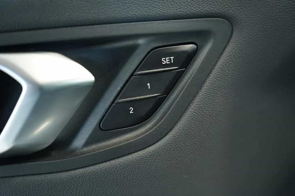 BMW 1 Series 118 i M Sportpaket *1.HD *ACC *Memory *Pano 03/2021-photo-28