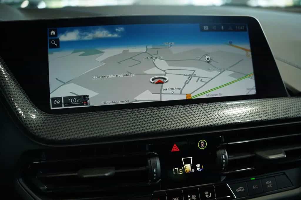 BMW 1 Series 118 i M Sportpaket *1.HD *ACC *Memory *Pano 03/2021-photo-31
