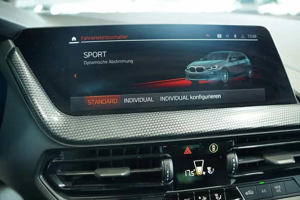 BMW 1 Series 118 i M Sportpaket *1.HD *ACC *Memory *Pano 03/2021-photo-35