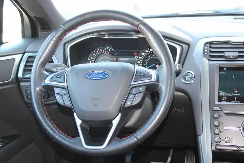 Ford Mondeo Turnier ST-Line LED Navi Kamera 12/2018-photo-19