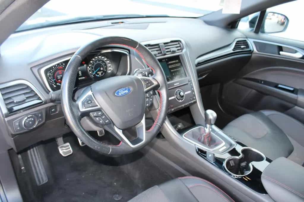 Ford Mondeo Turnier ST-Line LED Navi Kamera 12/2018-photo-9