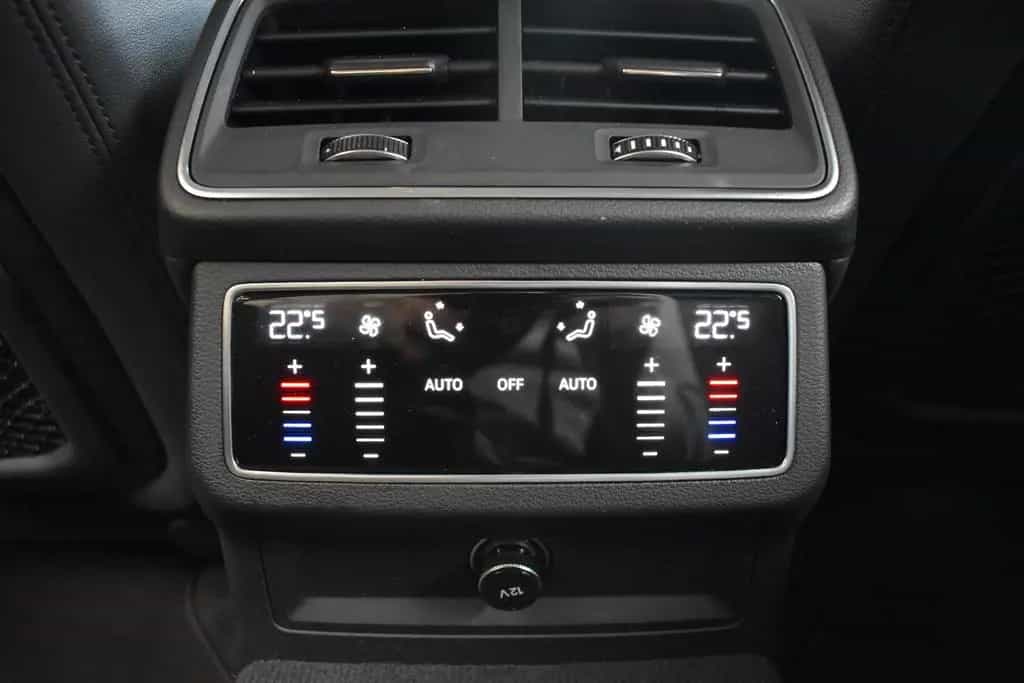 Audi A6 Avant 40TDI S-tron design LED~Virtual~HUD~ACC 04/2021-photo-19