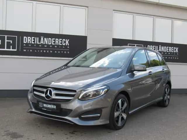 Mercedes-Benz B-Class 200 Score 12/2016-photo-1